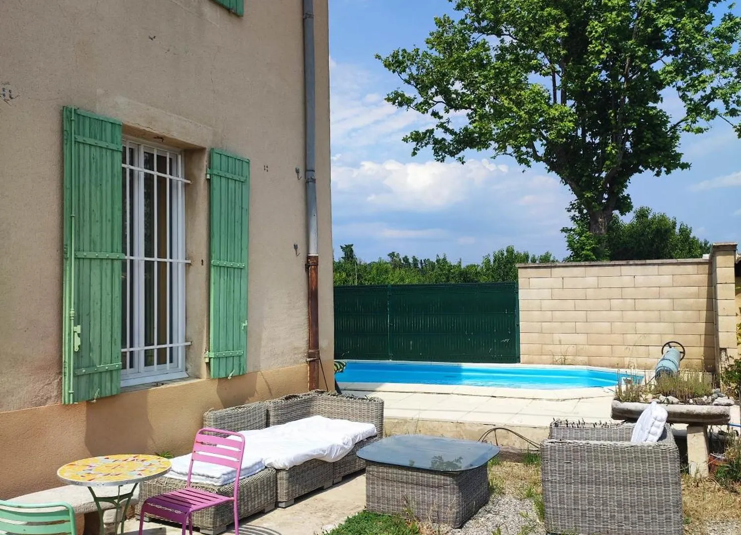 Chambre 3 Personnes Avec Salle De Bain Dans Mas Du Luberon Robion en Luberon 0*,